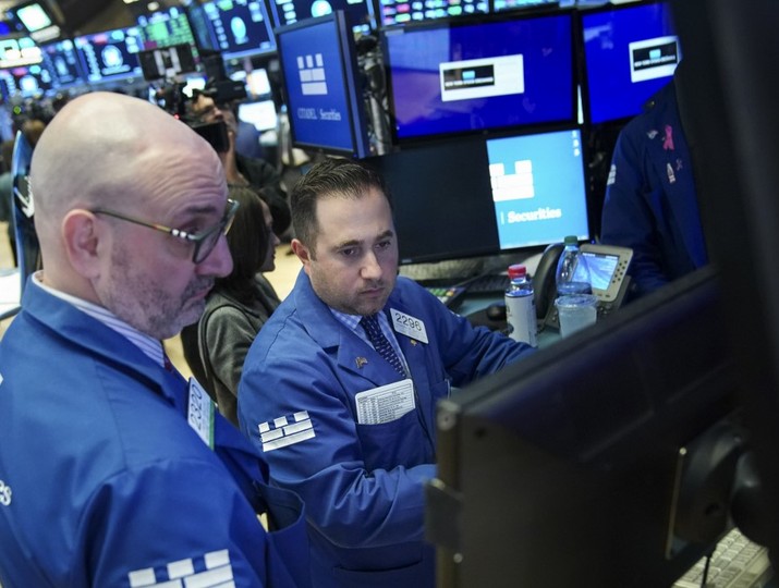 Kỳ vọng Fed cắt giảm lãi thúc đẩy giới đầu tư mua cổ phiếu